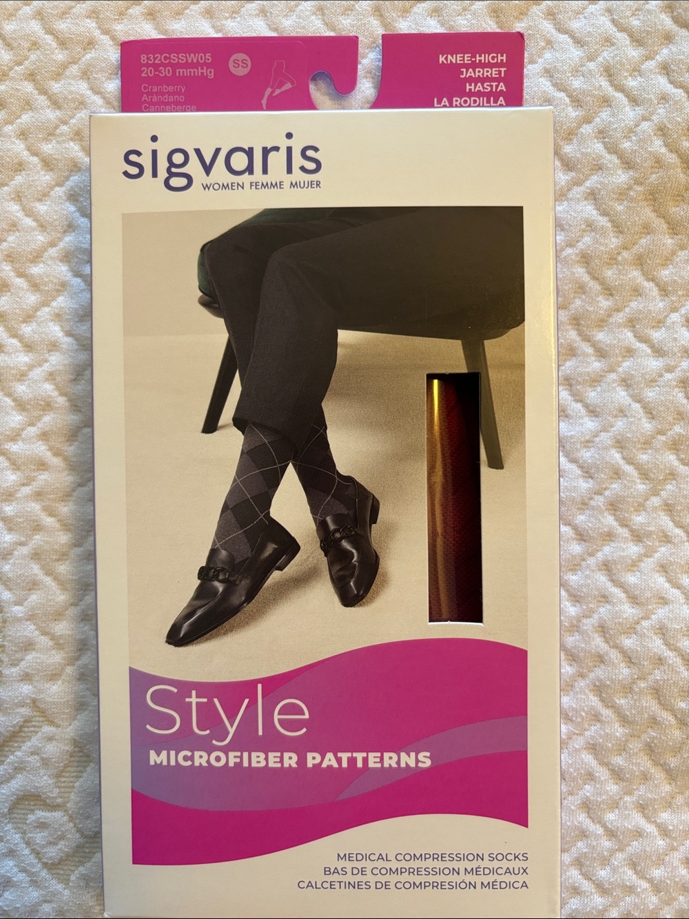 Sigvaris Women's Knee-High Microfiber Patterned Compression Socks - Cranberry